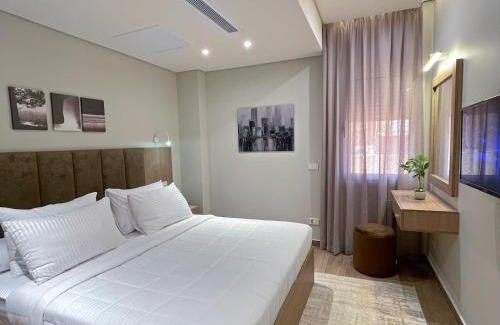 Sheikh Zayed City Apartment | شقة فندقية فاخرة في الشيخ زايد - Zayed Suites A