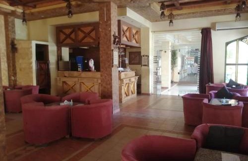 Ras El Bar Hotel | فندق الهوم