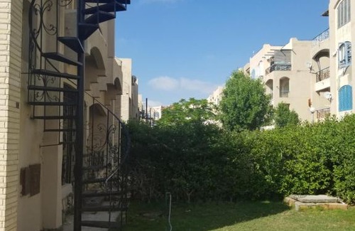 Borg el Arab Apartment | فيلا للعائلات فقط مستقله تماما بحديقه رائعه و رؤيه واضحه للبحر