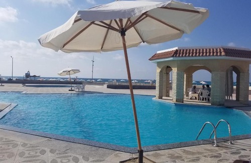 Borg el Arab Apartment | فيلا للعائلات فقط مستقله تماما بحديقه رائعه و رؤيه واضحه للبحر