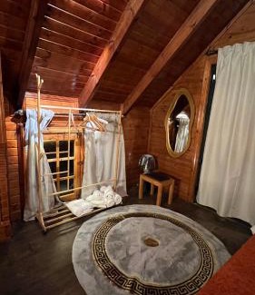 Ajloun Governorate House | كوخ برمودا Bermuda Cottage