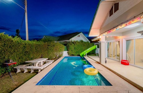 Hua Hin Villa | กรีนที หัวหิน พูลวิลล่า Green Tea Hua-Hin Poolvilla