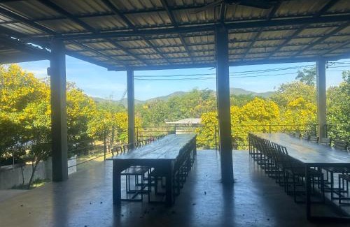 Kaeng Krachan House | ชลลดา ริเวอร์ โฮมสเตย์ แก่งกระจาน