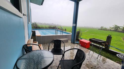 Nan Villa | บ้านกลางนาพูลวิลล่า น่าน