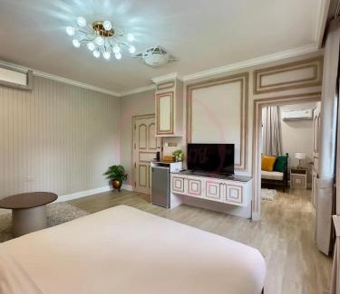 Chatuchak House | บ้านคุณนาย BaanKhunNaiPhaholyothin24