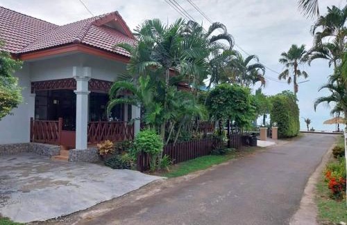 Chakphong House | บ้านทรายแก้ว