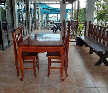 Chakphong House | บ้านทรายแก้ว