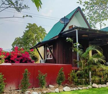 Kaeng Khoi Resort | ลานชมภู พักบ้าน กางเต้นท์ ชะอม แก่งคอย