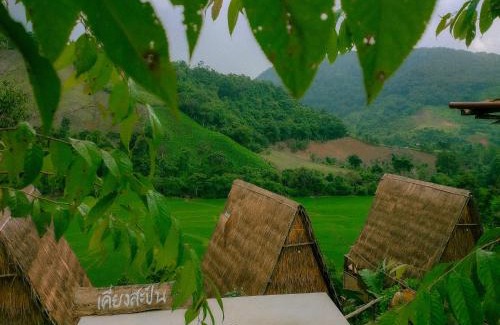 Bo Kluea Cabin | เคียงสะปันโฮม&คาเฟ่