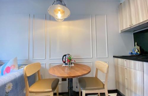 Na Chom Thian Hotel | เจ๊งเเล้ว จองมาเลยกูจะโกงเเม้ง ตอนทำไม่เสือกจอง ตอนเจ๊งจองทำไมเยอะเเยะ