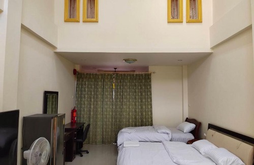 Nai Mueang House | โฮมสเตย์ เมืองไทยฟิตเนส อารีน่า
