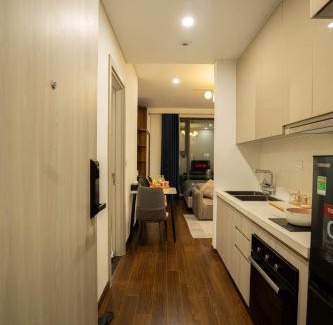 Tu Liem Apartment | Ở Nhà Apartment Vinhomes Smart City
