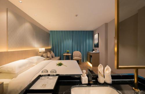 Yiwu Hotel | 义乌曼卡兰酒店国际商贸城店Yiwu kaiding Hotel