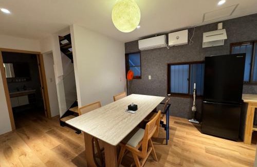 Hakone House | 凛の宿 元箱根港や海賊船乗り場 芦ノ湖観光スポット便利な立地