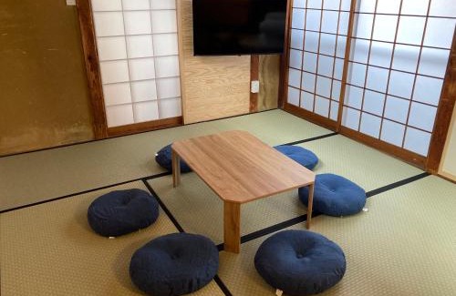 Izumo Apartment | 出雲古民家の宿えんやはなれ