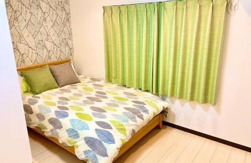 Fukushima Apartment | *大阪*一棟貸切、駅から徒歩3分、複数駅利用可、電車で梅田まで5分、地下鉄でなんばまで9分