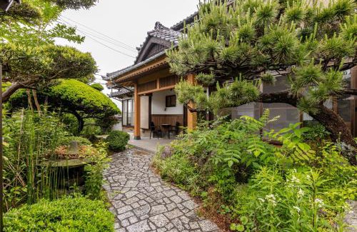 Dazaifu Apartment | 太宰苑 Dazaien