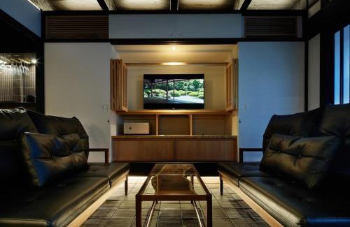 Shijo Apartment | 季楽 京都 凛葩 Kiraku Kyoto Rinpa