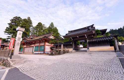 Koyasan Hotel | 密厳院