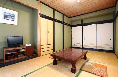 Izu Hotel | 富士見山荘