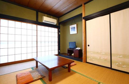 Izu Hotel | 富士見山荘