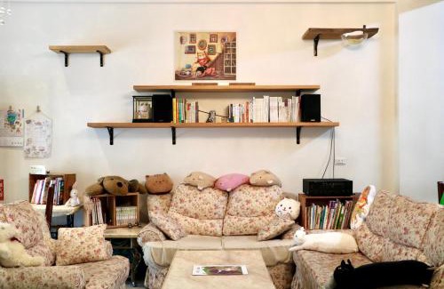 Taitung City Centre House | 小貓兩三隻民宿 Kittens B&B 貓咪民宿&寵物友善