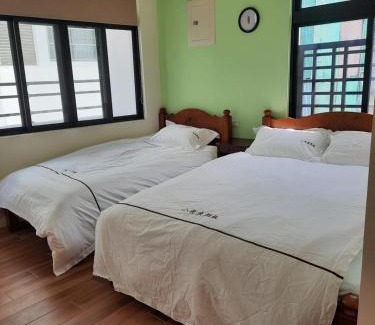 Xiaoliuqiu House | 小魷魚輕旅