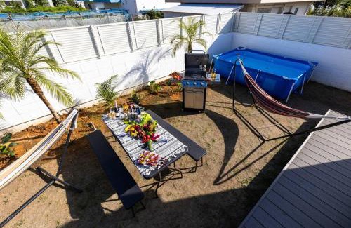 Itoman Villa | 広い庭でプールとバーベキューが楽しめる!和室とキッズスペース付き!