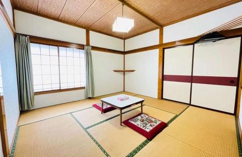 Yuzawa Hotel | 悠客山荘