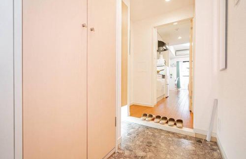 Kabukicho Apartment | 新宿区歌舞伎町舒适露台房源徒步3分钟地铁站