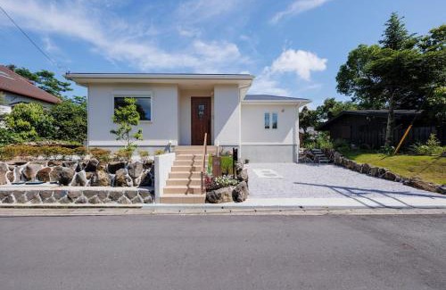 Yawatano Villa | 新築城ケ崎海岸と伊豆高原の間Villa Natural J