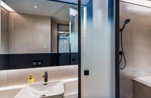 Qianjiang New Town Hotel | 杭州钱江新城桔子水晶酒店