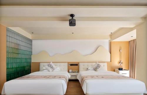 Xiufeng Hotel | 桂林望湖楼民宿