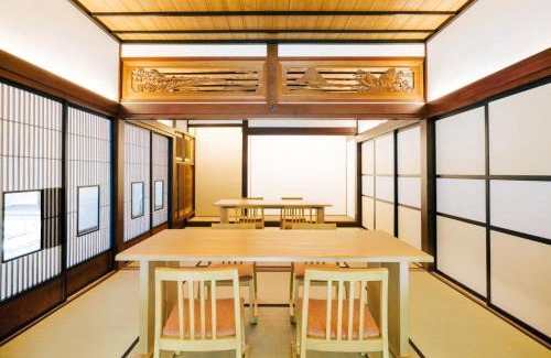 Atsuma Hotel | 森のオーベルジュ 三 みつ - 旧 森厚真hotel CHUPKI -