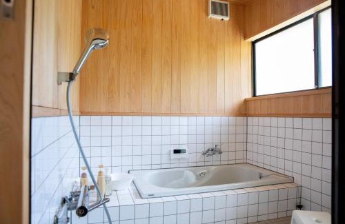 Motoyama-cho Apartment | 清流ハウス