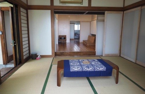 Yoshihama House | 漁師がホストの絶景ゲストハウス