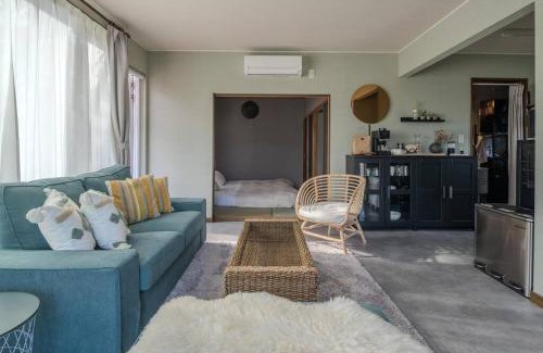 Shiraoi-cho House | 田舎の隠れ家 喧騒を忘れる静かで穏やかなリトリート空間 吉田家