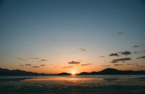 Kofuji Villa | 糸島STAYｘCafe 海のみちひき-小富士あたり-