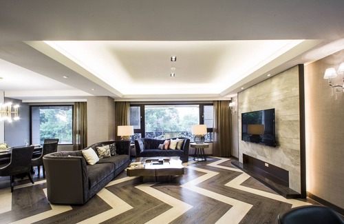 Xinyi Apartment | 花園景觀豪華公寓(2樓),搭車5分鐘到101大樓,步行10分鐘到捷運站站,室內180平方公尺大空間