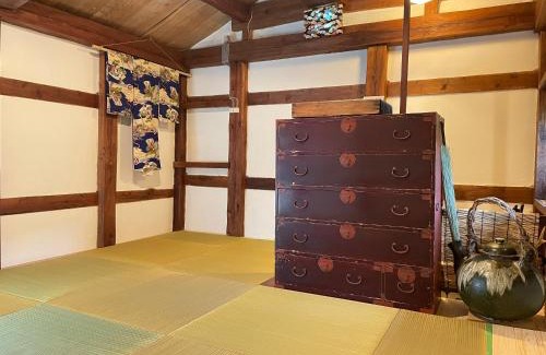Nagahama House | 蔵の宿 隠れ蔵 Kakurekura Traditional Private Stay