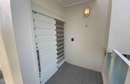 Ameku Villa | 貸切別荘カリイ Vacation Rental KALLY Naha Okinawa