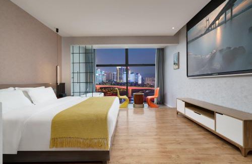 Jiang Bei Hotel | 重庆宿江云端高空江景酒店