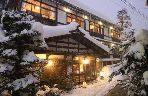 Nozawaonsen Hotel | 野沢温泉 奈良屋旅館
