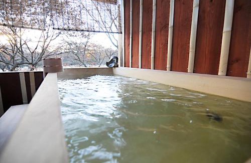 Nasu House | 隠れや古民家の宿 えんや 天然温泉露天風呂付きの貸別荘