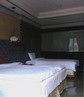 Dongshi Hotel | 雲林東勢御花園汽車旅館