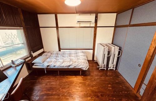 Nagawa Villa | 鵜飼とシャッター街 信長の山城に囲まれた岐阜の宿 2階フロア貸切 Private Stay near Gifu Park Access to Takayama