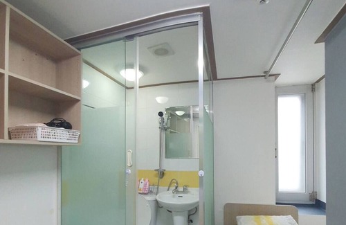 Sinsa-dong Apartment | 강남4,압구정역2분,여성전용B&B,성형회복OnlyWoman