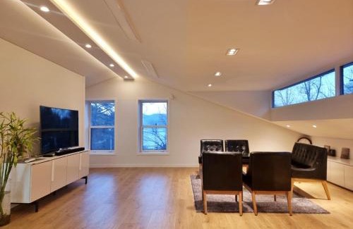 Gwangju House | 아름다운 팔당호 어느 회장님의 아늑한 별장