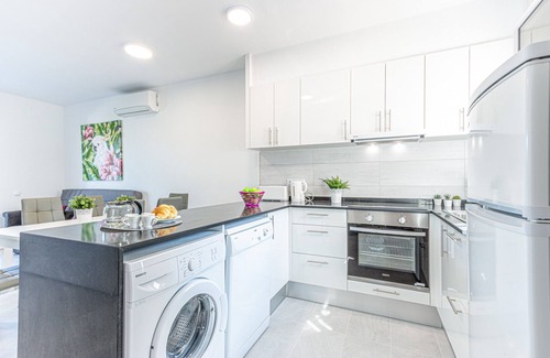 Empuriabrava Apartment | 0025-BAHIA Apartment in front of the beach with garage