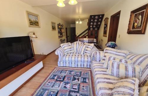 Bavaria Apartment | 03 Dormitórios -Ao Lado da Rua Coberta